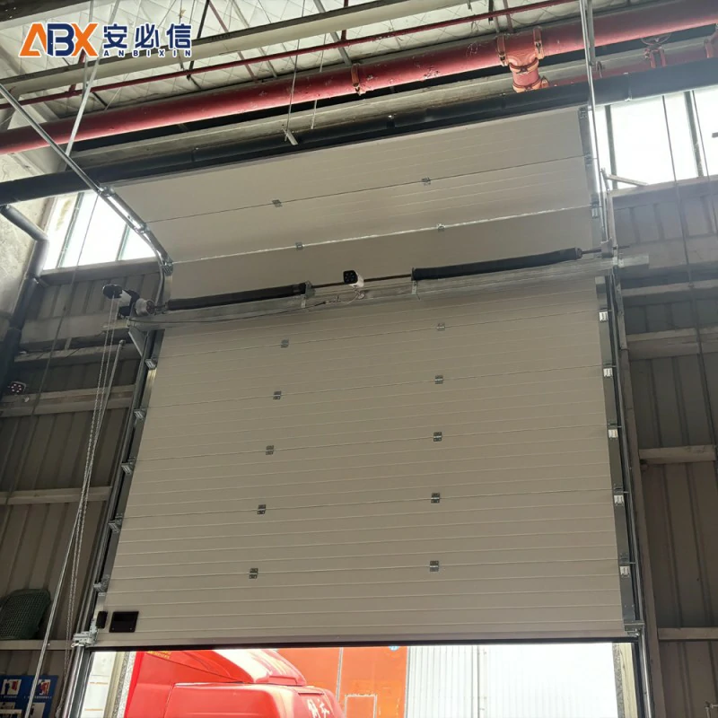咸阳钢质提升门